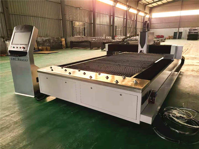 信爾臺(tái)式數(shù)控激光切割機(jī)006