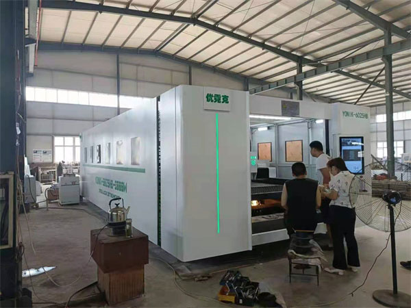 光纖激光切割機(jī) 光纖激光切割機(jī)