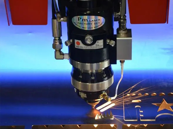 光纖激光切割機的特點及其應(yīng)用