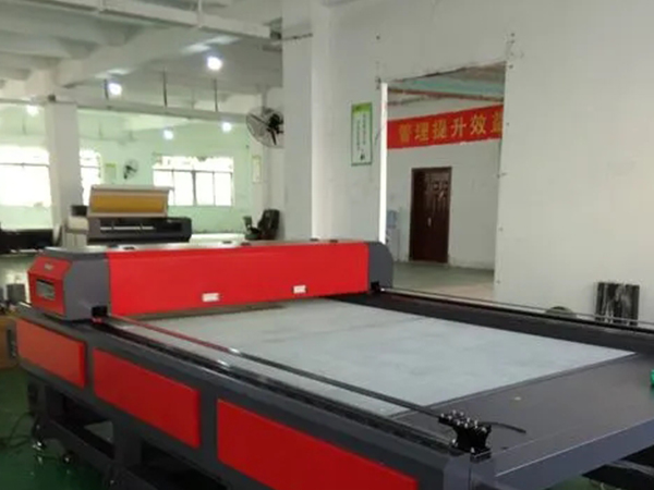 數(shù)控激光切割機 數(shù)控激光切割機